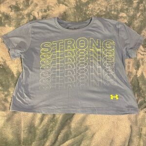 Girls Under Armour T shirt. Youth medium